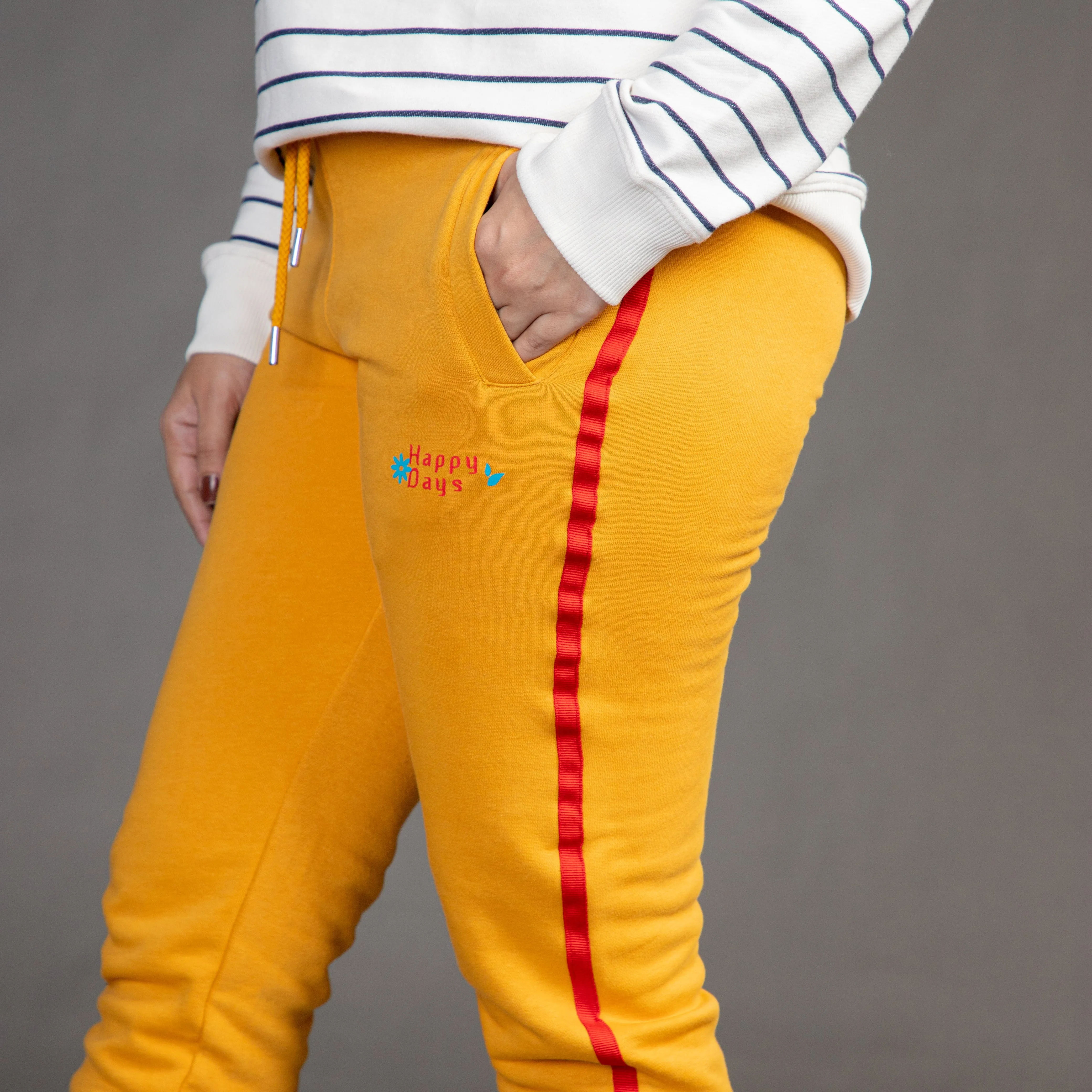 WOMEN'S MAGNIFICENT MUSTARD FLEECE JOGGER